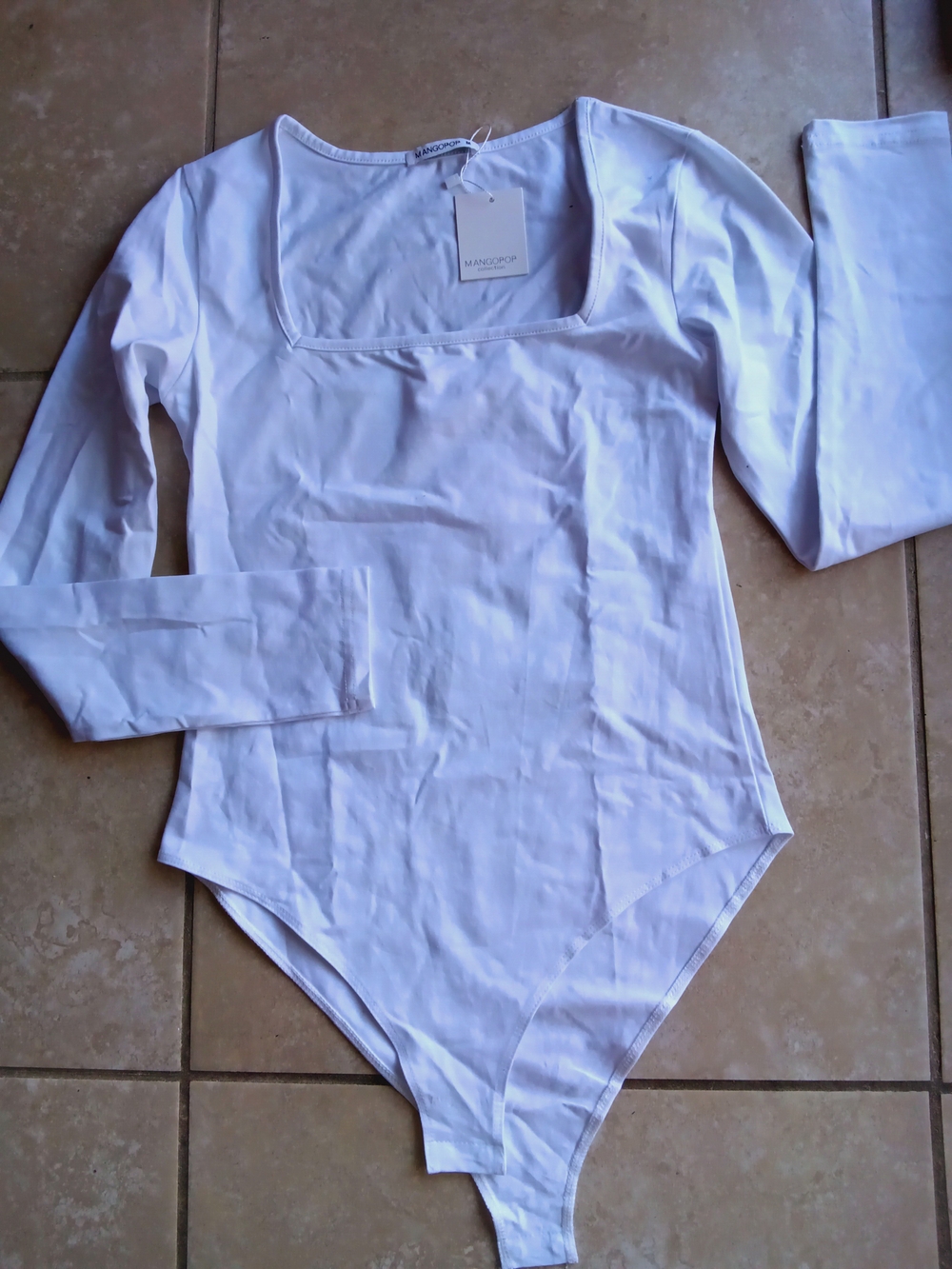 MANGOPOP WOMEN'S Square-Neck Long Sleeve Bodysuit Size M